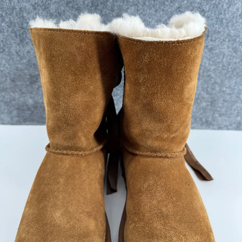 UGG Gita Bow Boot Women 7 Chestnut Suede Sheepskin Lining 1098075